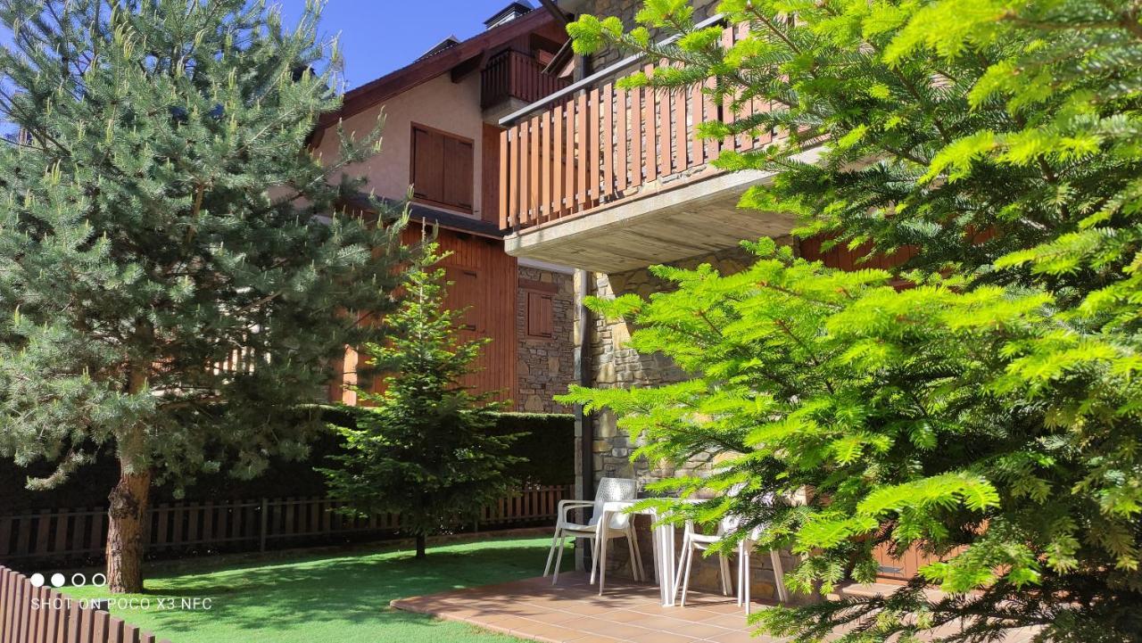 Apartmentsuitespain Baqueira Jardin *